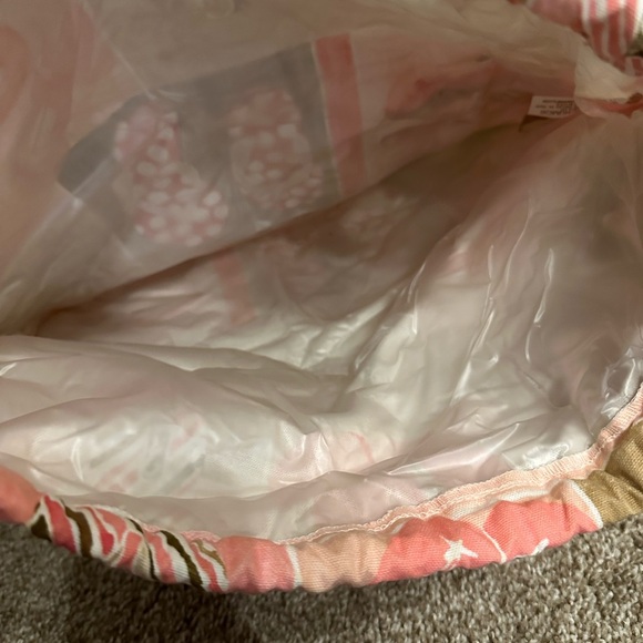 Beach Bag with waterproof inner lining - Picture 3 of 4